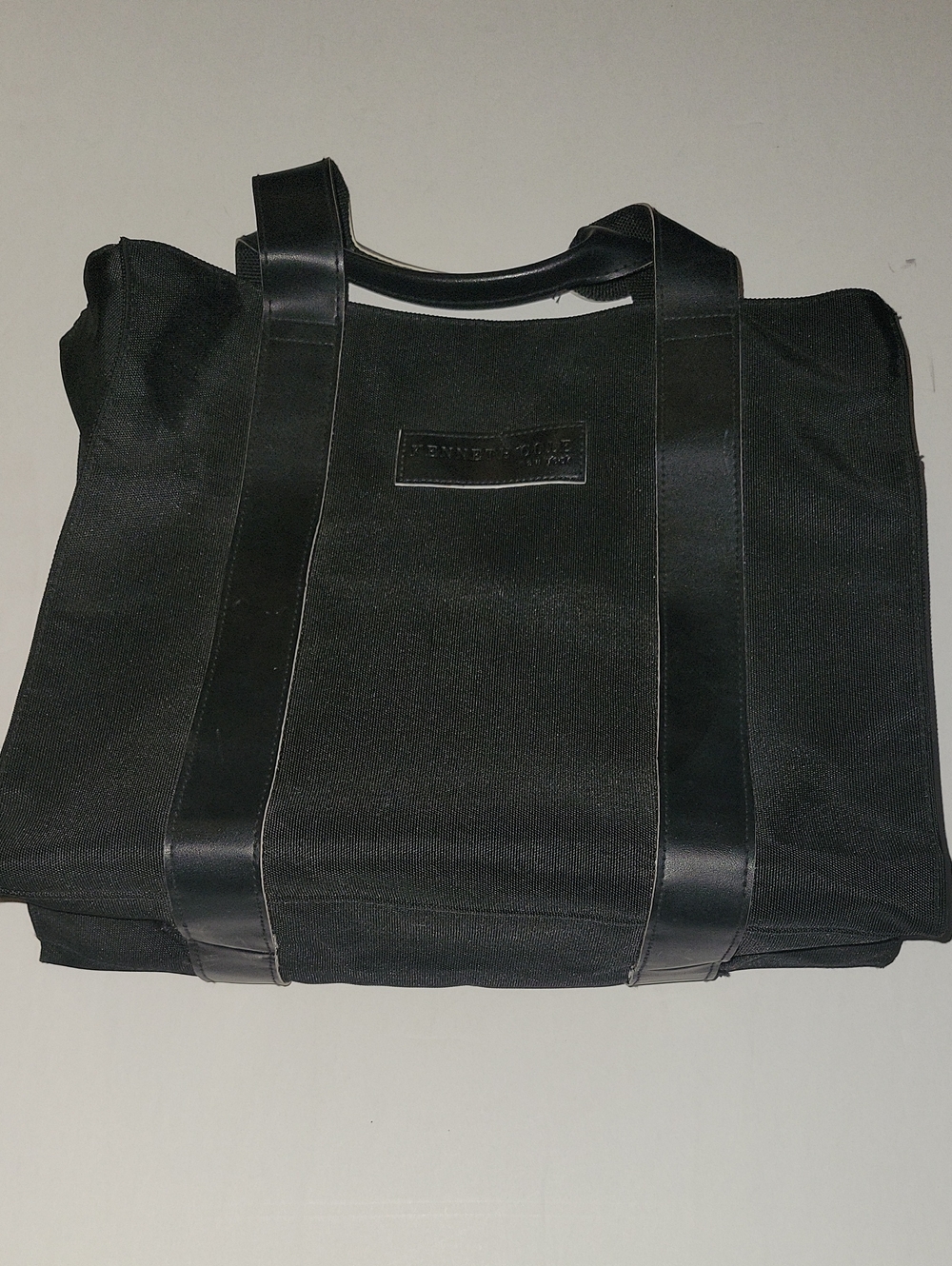 Kenneth Cole Black Canvas Tote Purse Great Condition
